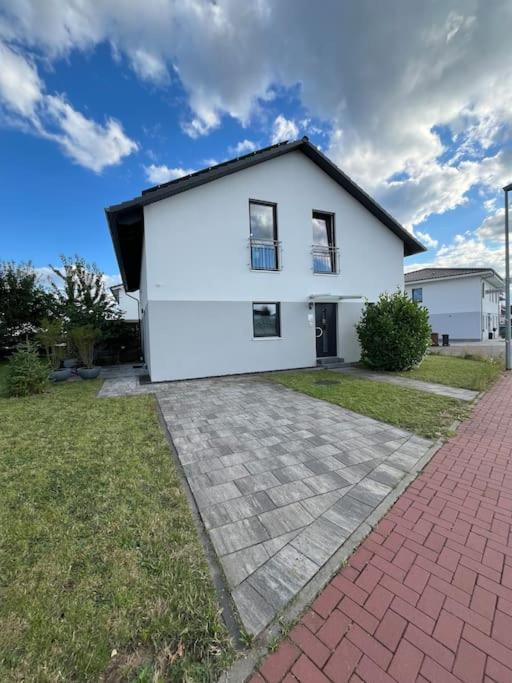 Appartement Buechensaal Mit Stellplatz Erlensee Εξωτερικό φωτογραφία