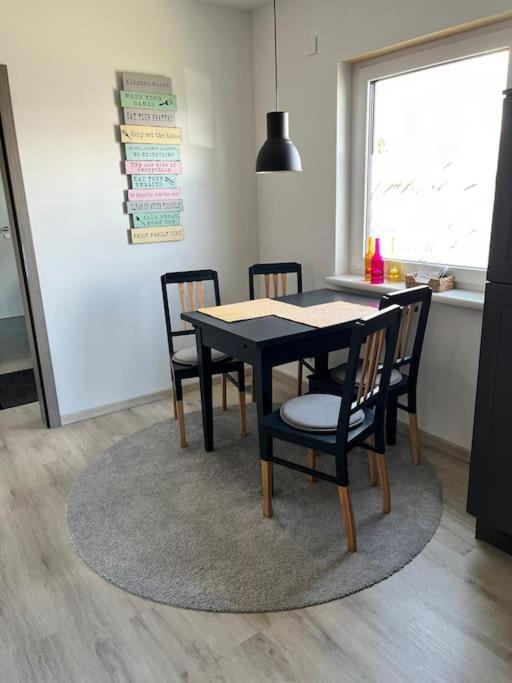 Appartement Buechensaal Mit Stellplatz Erlensee Εξωτερικό φωτογραφία